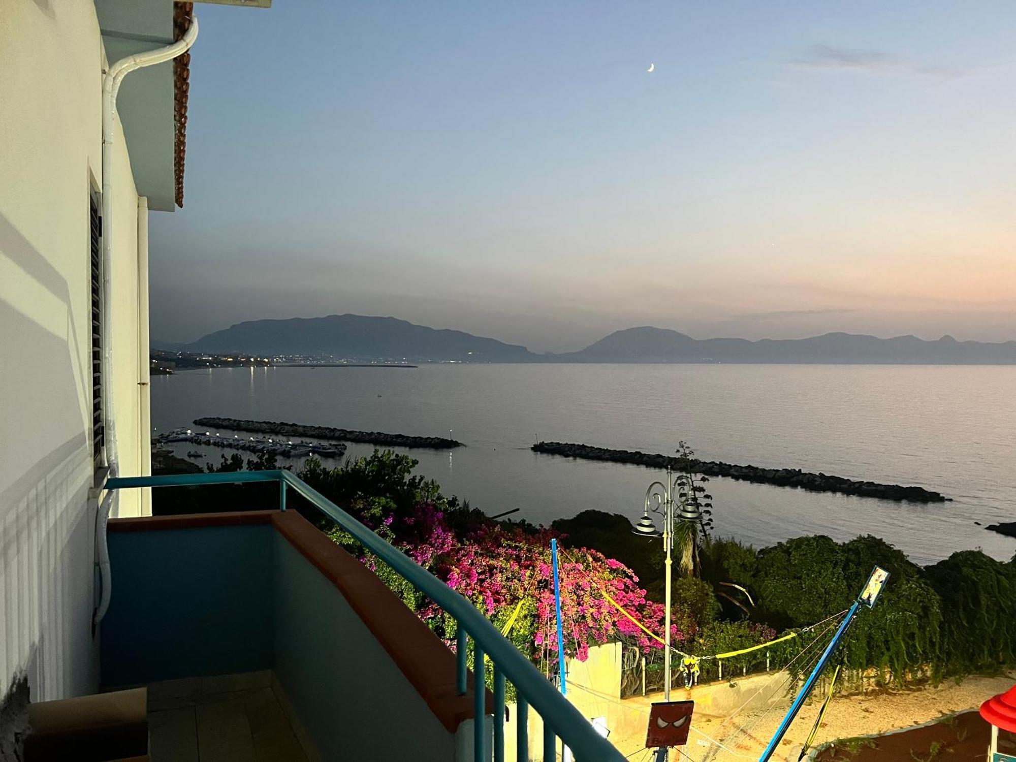 Apartamento Vista Mare Trappeto  Exterior foto
